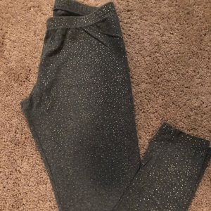 Gray leggings
